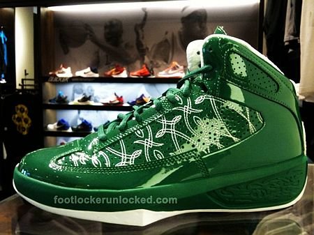 揭秘籃球傳奇雷阿倫的裝備升級之路，最新戰(zhàn)靴亮相！