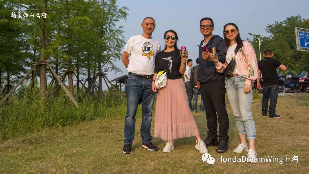 Arwen Gold最新動(dòng)態(tài)，友誼的溫馨日常更新