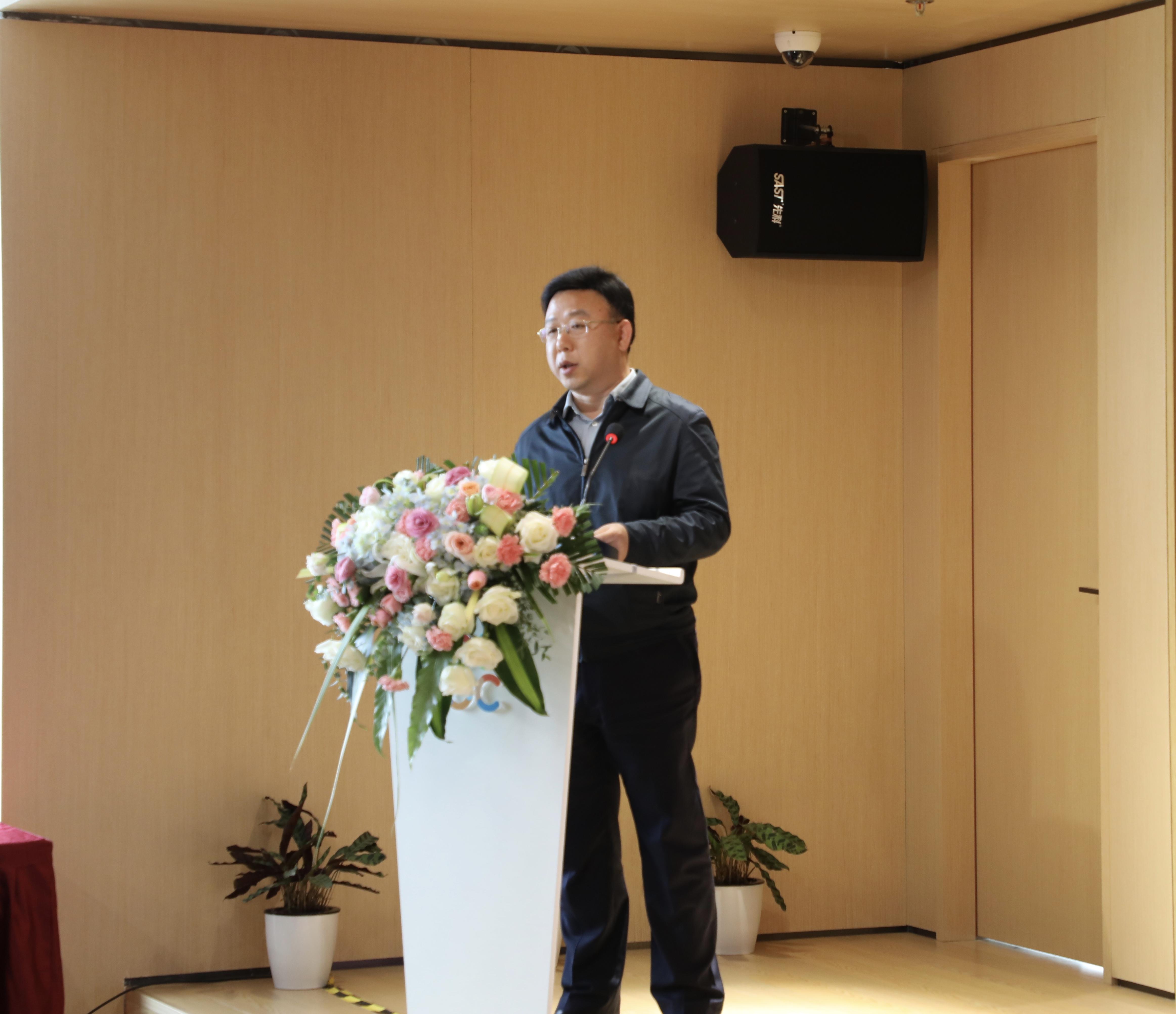 太原最新園長(zhǎng)招聘啟幕，領(lǐng)導(dǎo)之旅的挑戰(zhàn)與機(jī)遇，擁抱學(xué)習(xí)與變化的擁抱