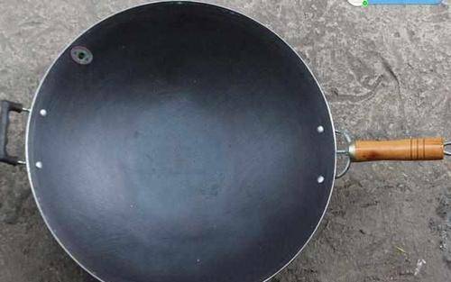 最新鐵鍋菜品制作指南，步驟詳解與美食探索