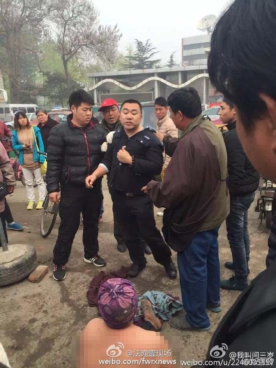 濟(jì)南城管打人事件深度解析與反思，反思背后的社會(huì)問題與應(yīng)對(duì)之道