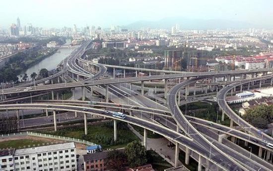 緯七路東進二期最新進展，小巷深處的意外驚喜