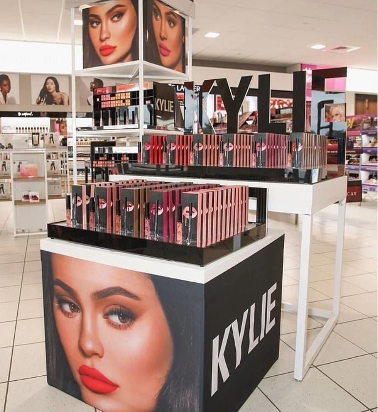 最新財務造假公司,最新財務造假公司，背景、事件、影響與地位