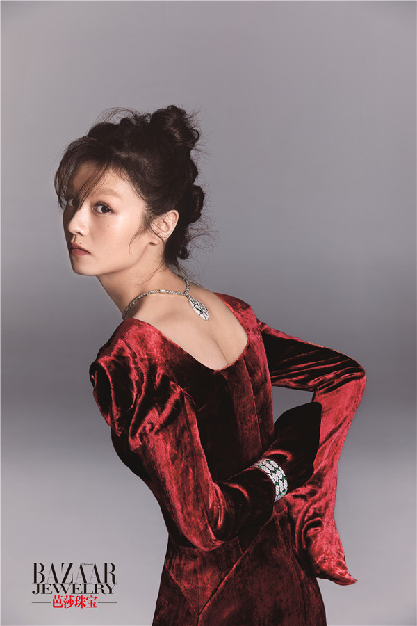 演員春夏照片，光影藝術(shù)中的璀璨人生