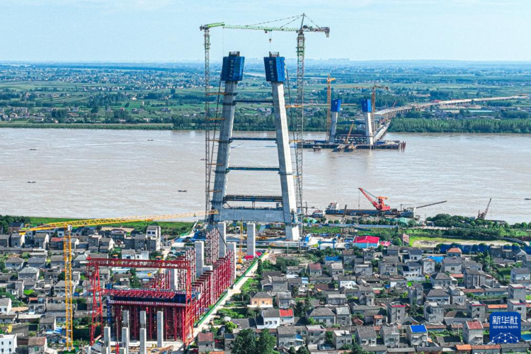 長江百里洲大橋最新進(jìn)展，連接未來的橋梁，成就夢想的翅膀