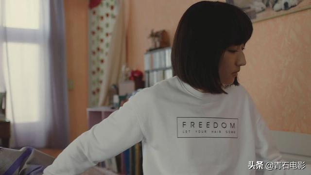 演員何佳，炸裂演技，魅力四射??