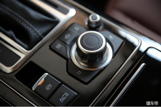 FCW資訊更新，家庭歡聚的日常趣事回顧