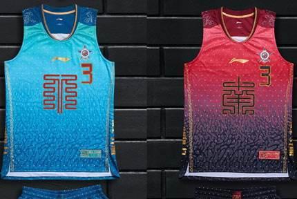 自然美景中的心靈之旅，最丑明星的平靜探索