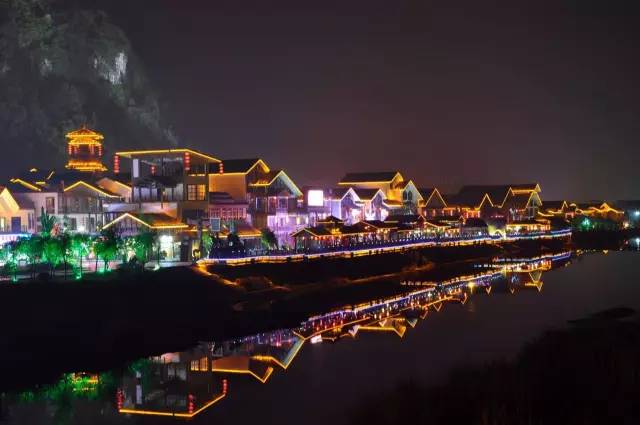 運(yùn)動場館燈具 第174頁