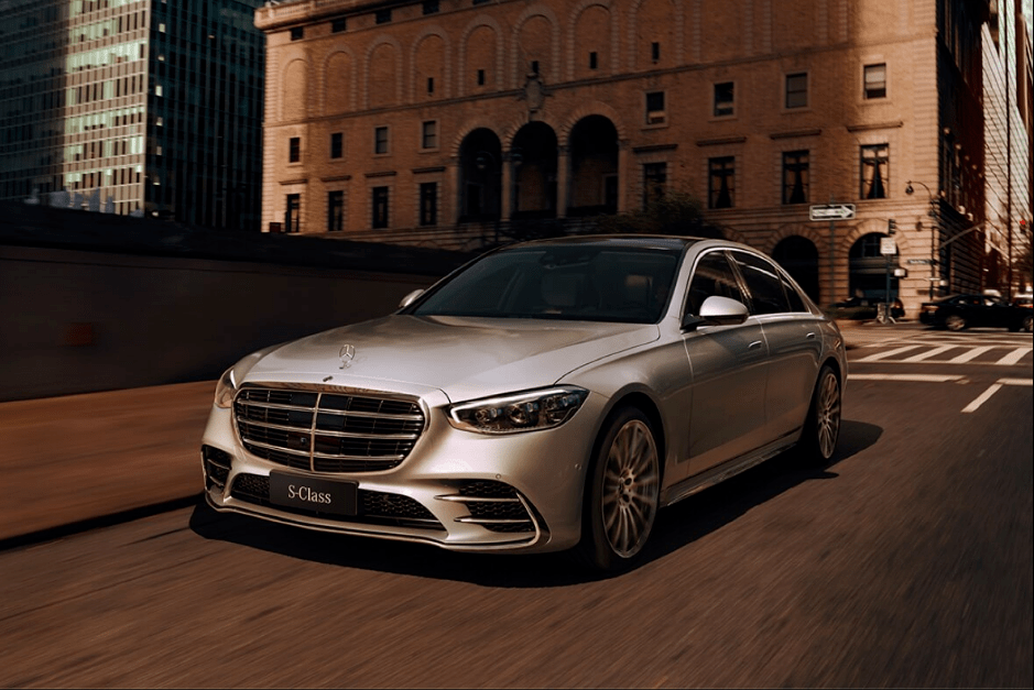 奔馳新款車型圖集，與自然美景的邂逅之旅