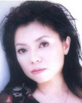 演員王小蓉的彩色生活，愛與陪伴的溫馨日常