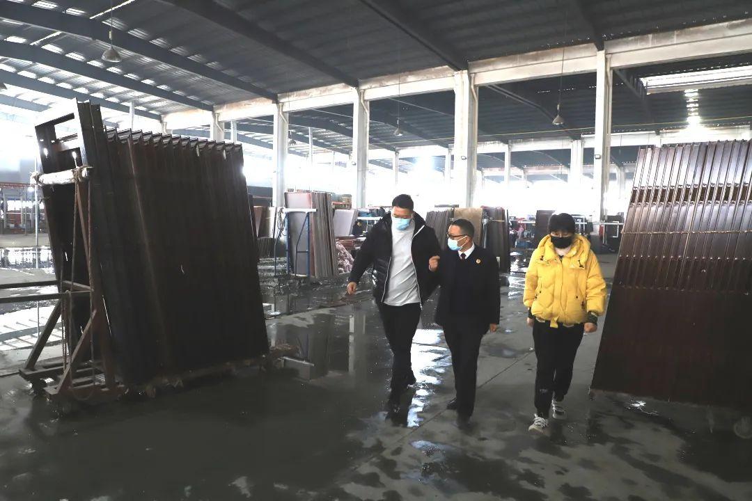 浙江眾成最新消息，夏日奇遇展現(xiàn)溫馨時刻