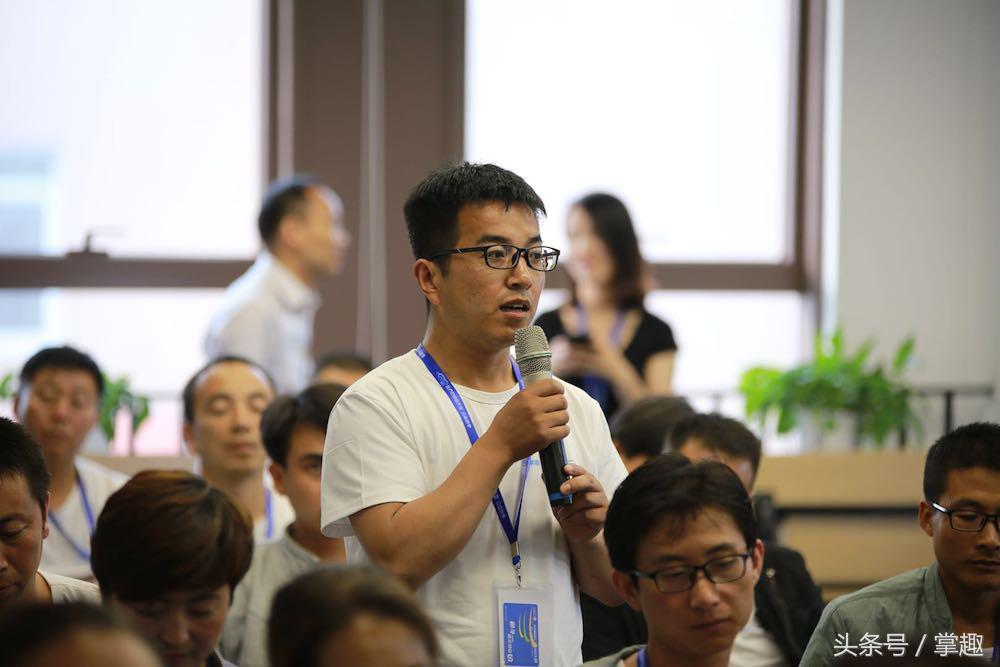 掌趣最新，小巷深處的獨特風情