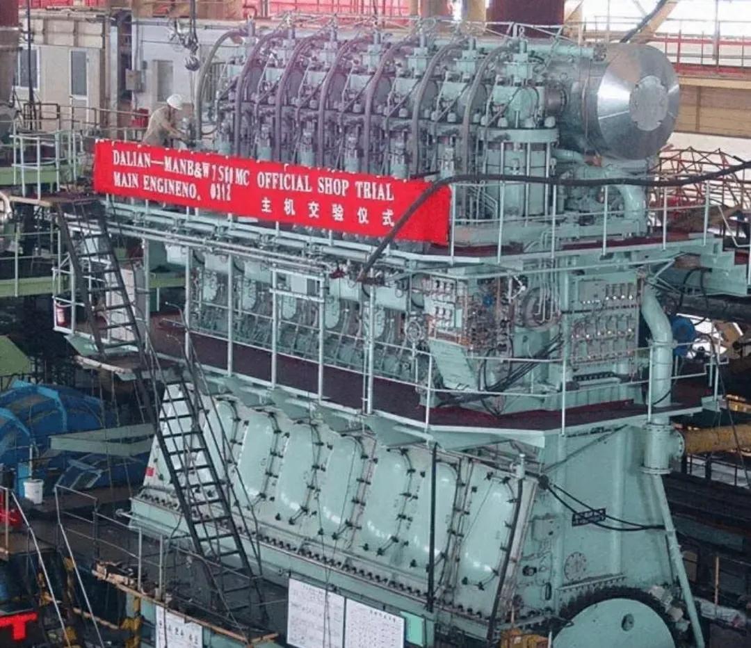 國產(chǎn)航母最新圖片，科技巨擘重塑未來視界，海洋守護者展現(xiàn)大國力量