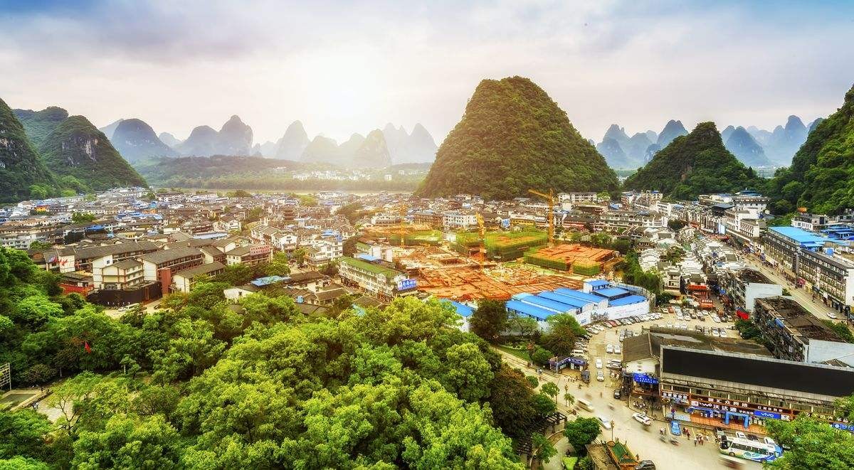 陽(yáng)朔旅游發(fā)展與環(huán)境保護(hù)的辯證關(guān)系最新消息