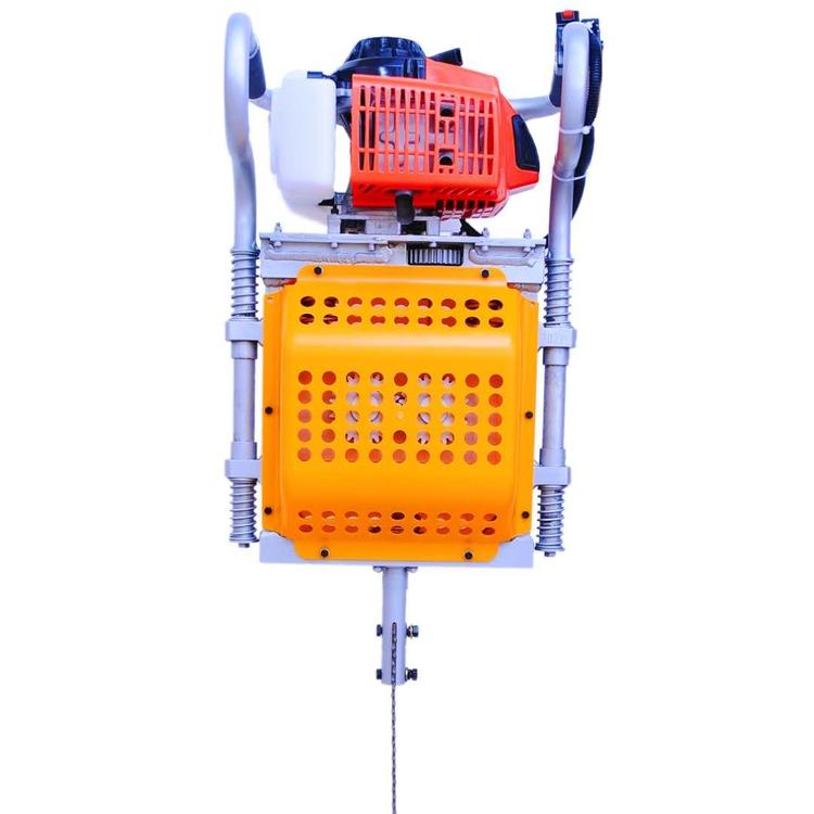 最新起樹苗機(jī)器，自然美景探索之旅啟程