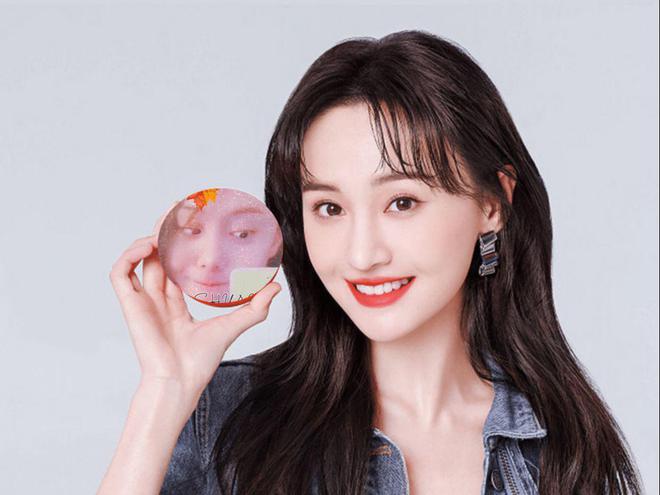 鄭爽2025最新動態(tài)，蛻變之路，自信照亮未來成就展望