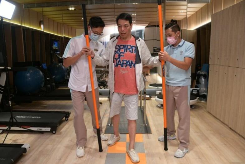 劉鑾雄最新病情消息，小巷美食瑰寶揭秘其健康狀況的背后故事