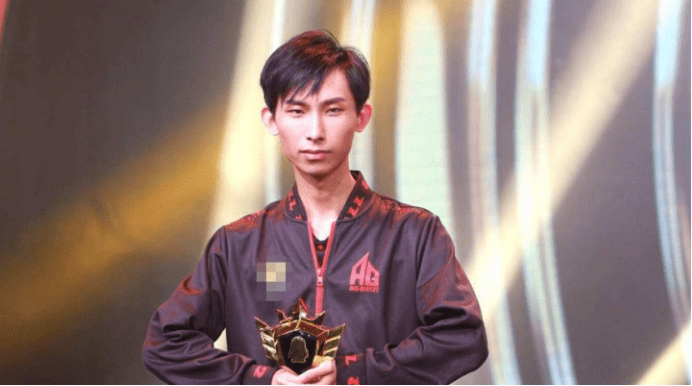 夢淚最新視頻，變化中的學(xué)習(xí)之旅，自信與成就感的起點(diǎn)