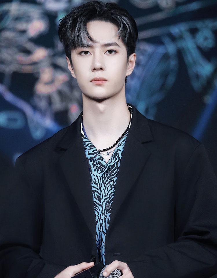 最新挑染發(fā)色觀點(diǎn)論述，時(shí)尚潮流的發(fā)色新選擇