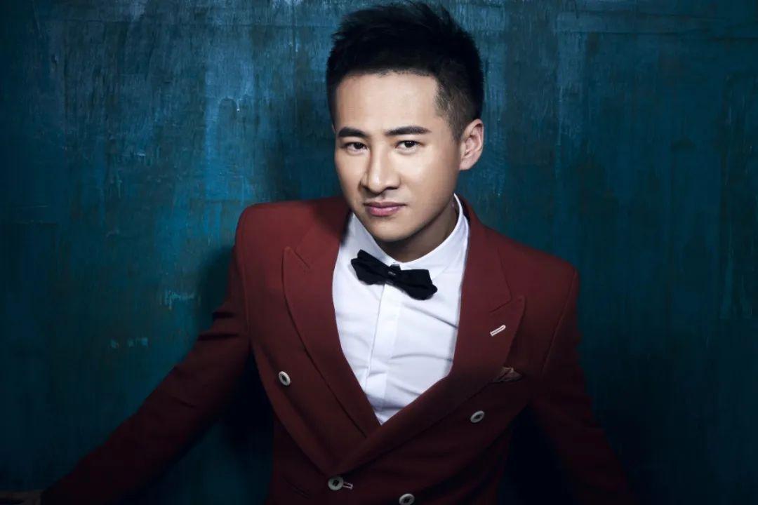 海明威的最新動態(tài)，音樂、學(xué)習(xí)與成長的勵志之旅揭秘