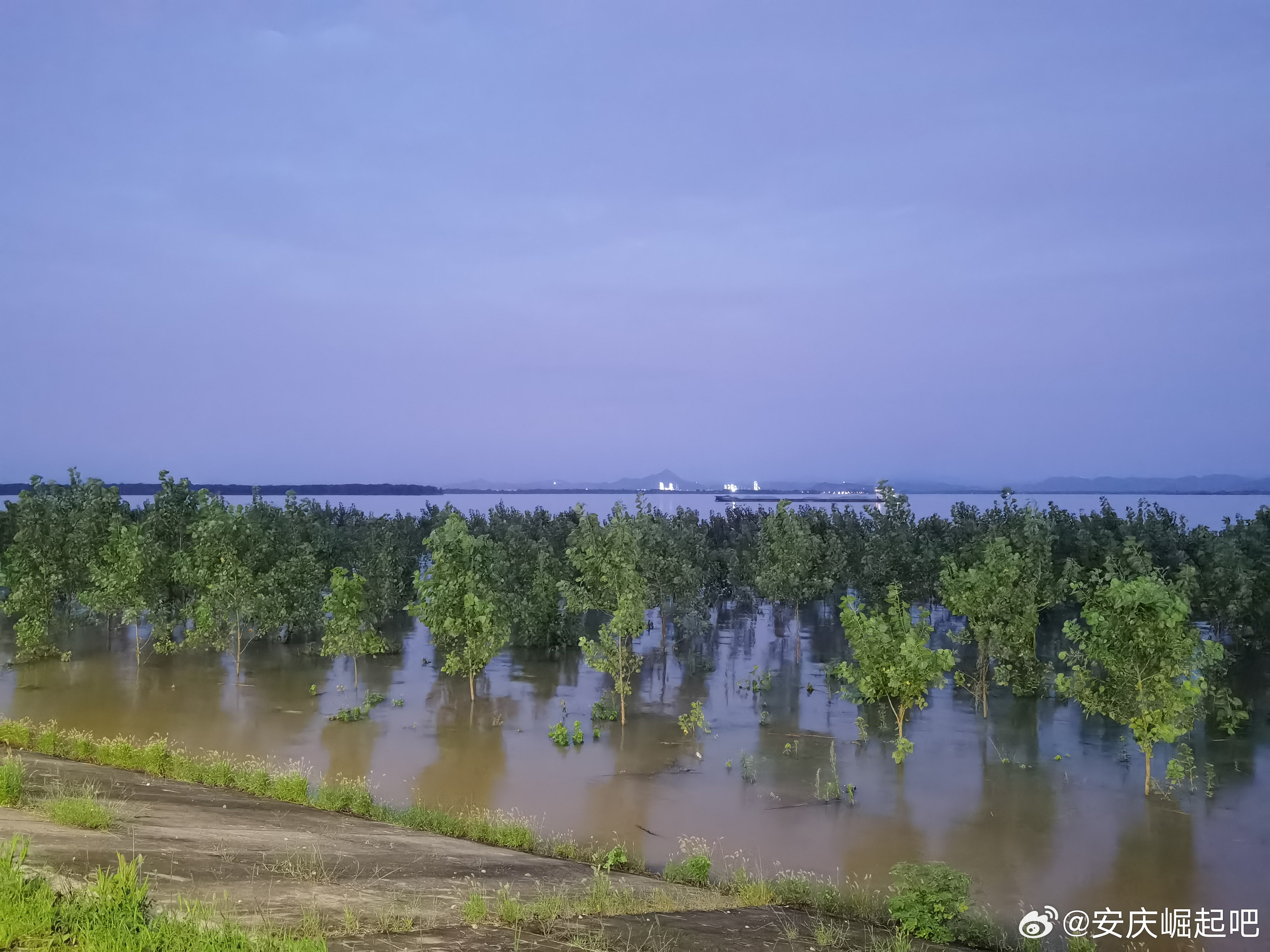 安慶洪水2025最新進(jìn)展，城市變遷中的精神力量展現(xiàn)