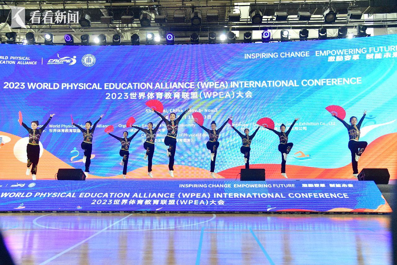 最新國際體育動態(tài)與探索自然美景之旅，內(nèi)心的平和力量探尋