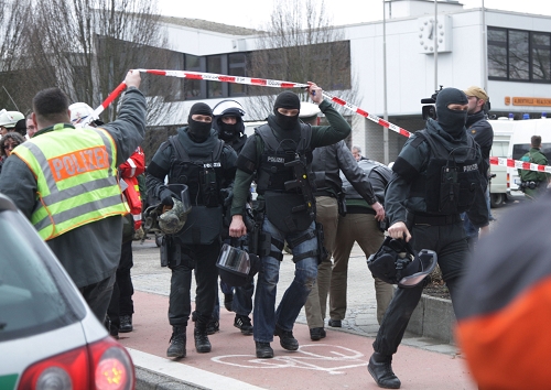 德國(guó)槍擊事件最新動(dòng)態(tài)，變化中的力量與學(xué)習(xí)帶來(lái)的自信與成就感