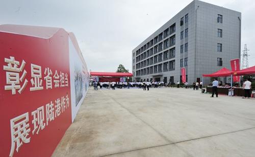 向塘最新動態(tài)，科技重塑生活，未來之光體驗之旅