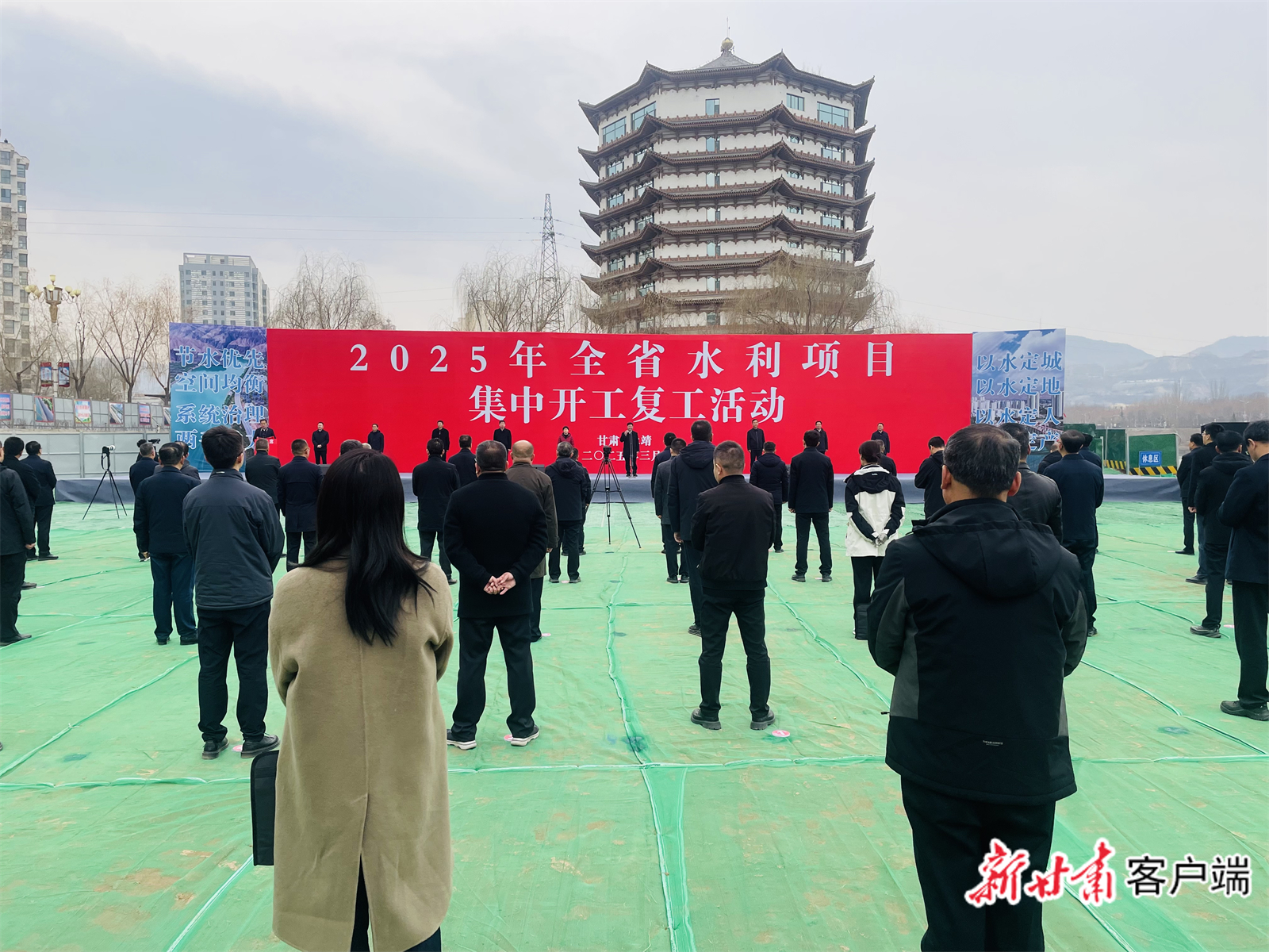 甘肅復(fù)工最新動(dòng)態(tài)，自然美景探索之旅，重拾內(nèi)心平靜