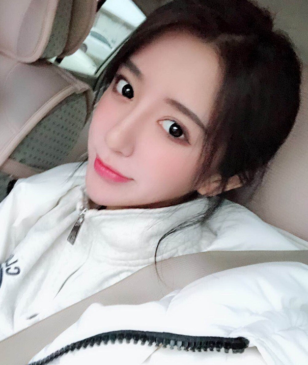 紅人網(wǎng)最新動(dòng)態(tài)，學(xué)習(xí)變化，自信助力夢想實(shí)現(xiàn)