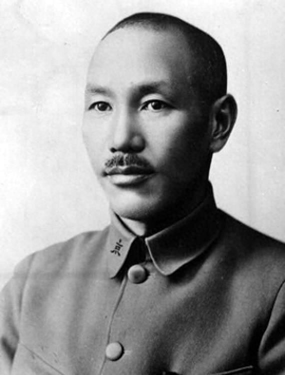 權(quán)力風(fēng)云掀起熱議風(fēng)暴，最新動態(tài)引領(lǐng)討論潮流