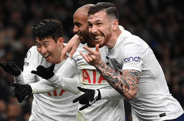 英超熱刺最新排名，探尋自然美景之旅，尋找內(nèi)心的寧靜與平和。